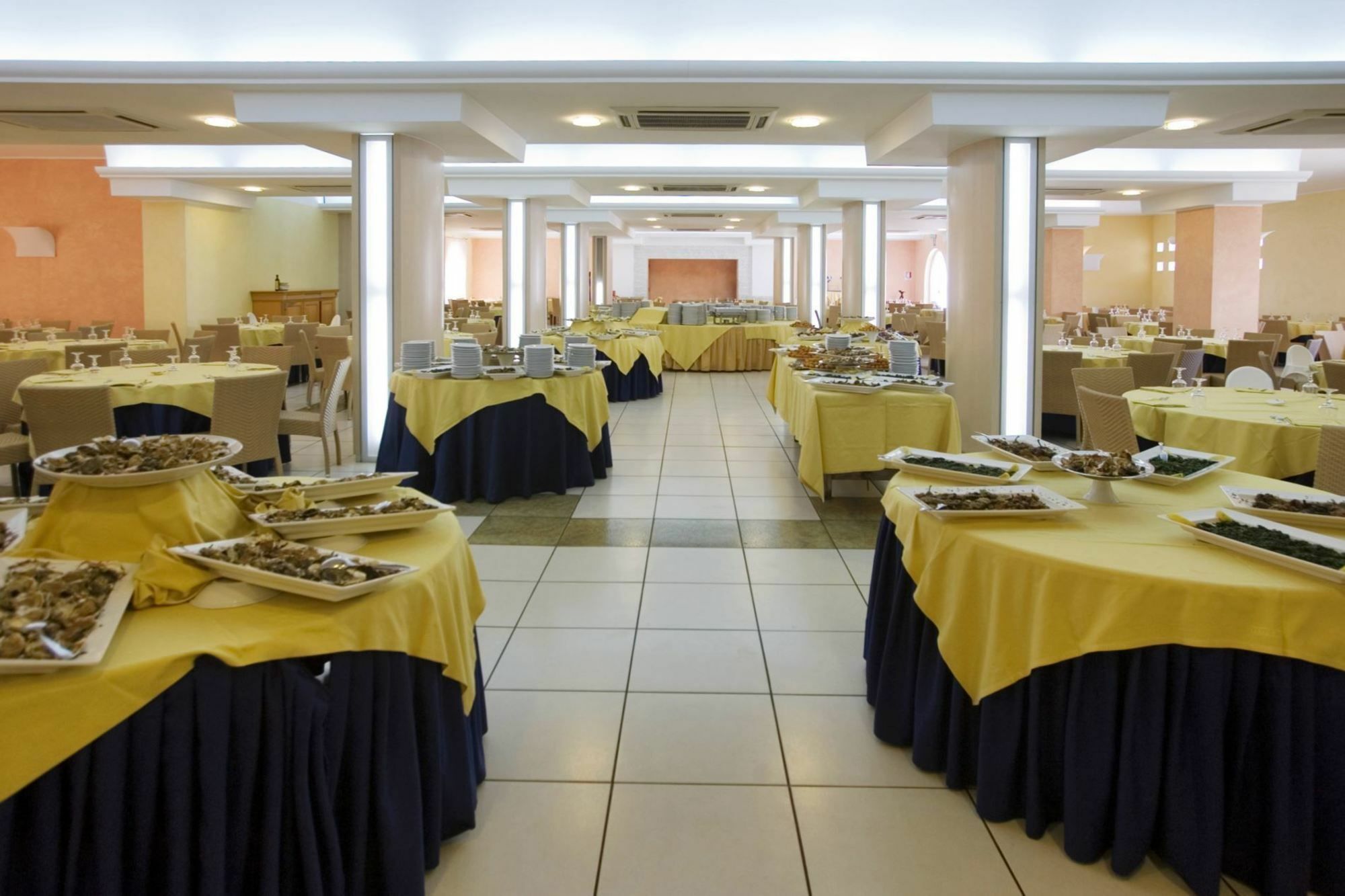 מלון Futura Club טורה רינלדה מראה חיצוני תמונה